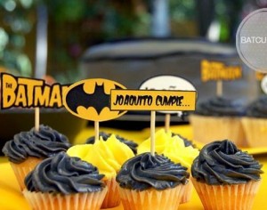 Cupcakes de cumpleaños de Batman