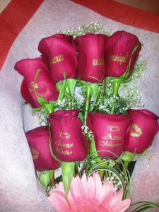 Rosas con dedicatorias